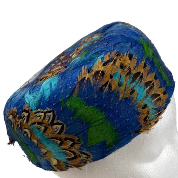 Vintage Marshall Fields 40s Pheasant Feather Ladies Elegant Event Pillbox Hat 46 - Picture 10 of 16